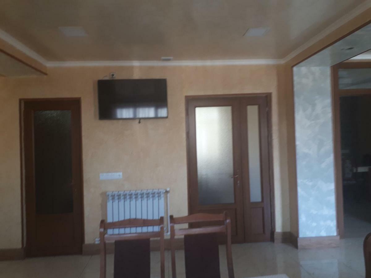 Hotel Vivas Goris Exterior foto